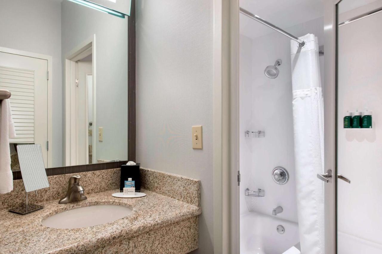 Sonesta Select Newport Middletown Hotel Eksteriør billede