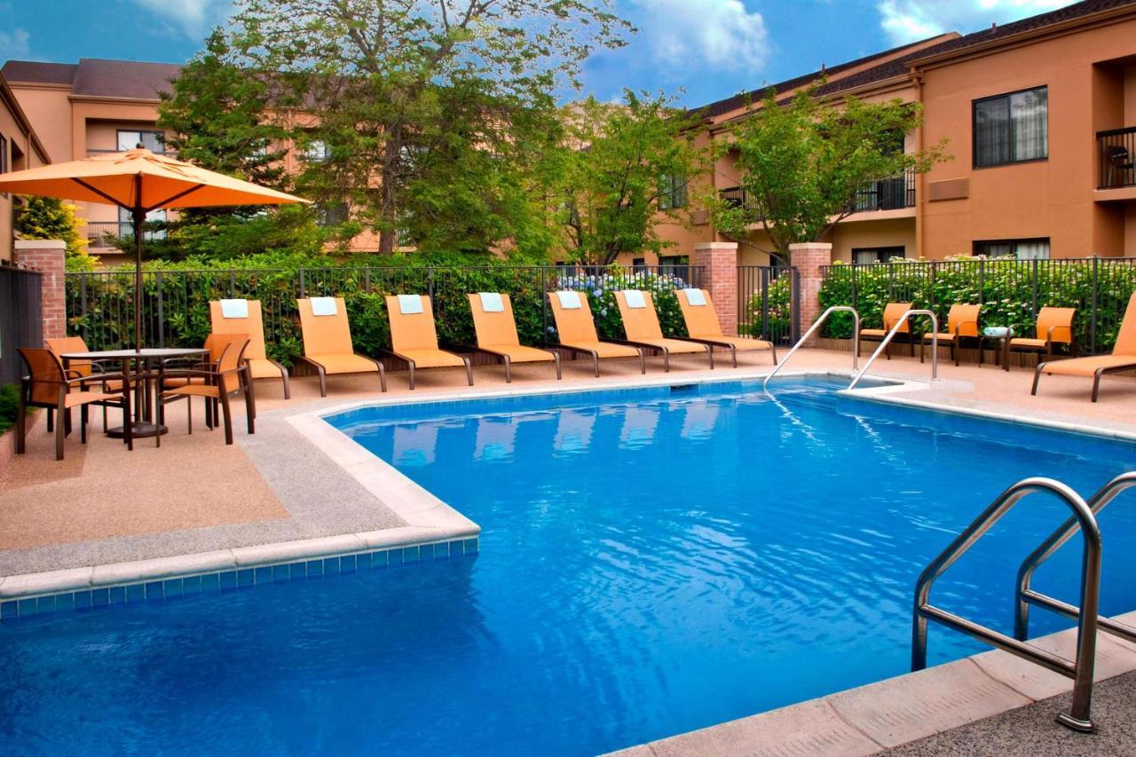 Sonesta Select Newport Middletown Hotel Eksteriør billede